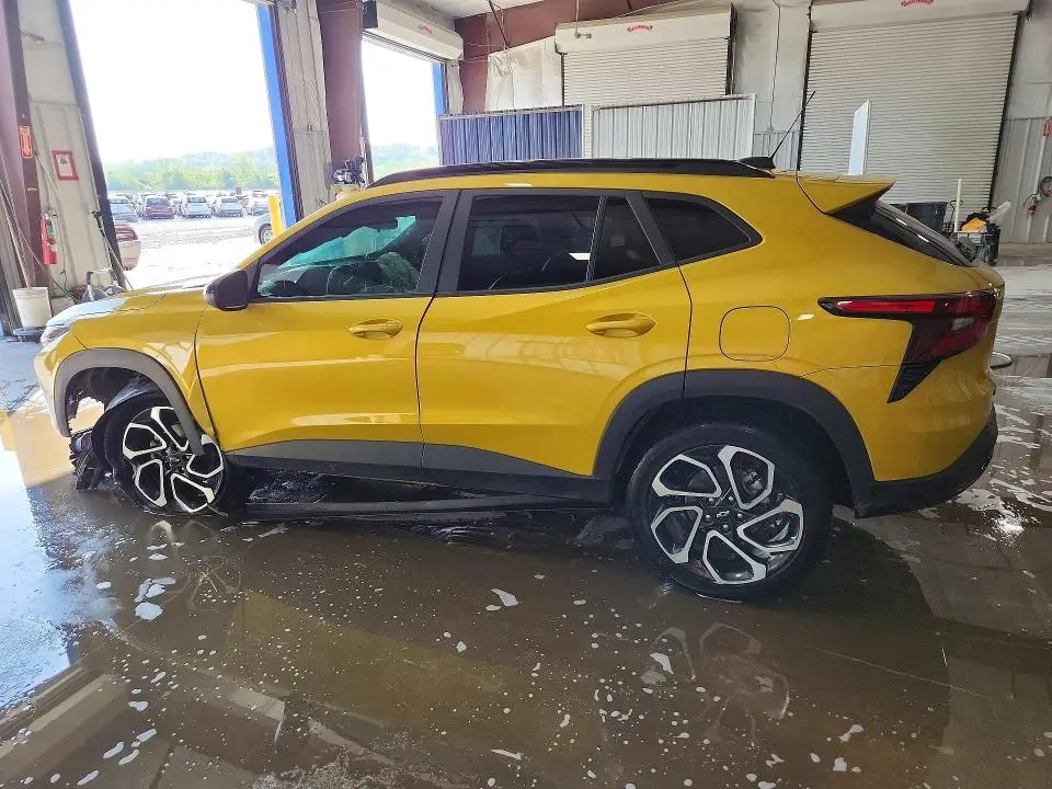 2025 CHEVROLET TRAX 2RS  