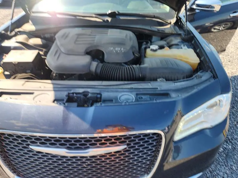 2018 CHRYSLER 300 LIMITED  