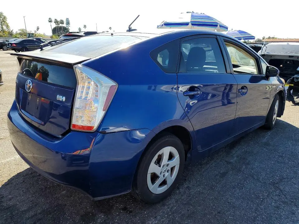 2010 TOYOTA PRIUS IV  