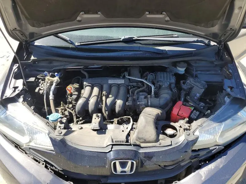 2015 HONDA FIT LX  