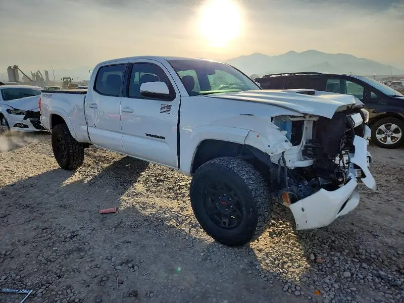 2017 TOYOTA TACOMA DOUBLE CAB  