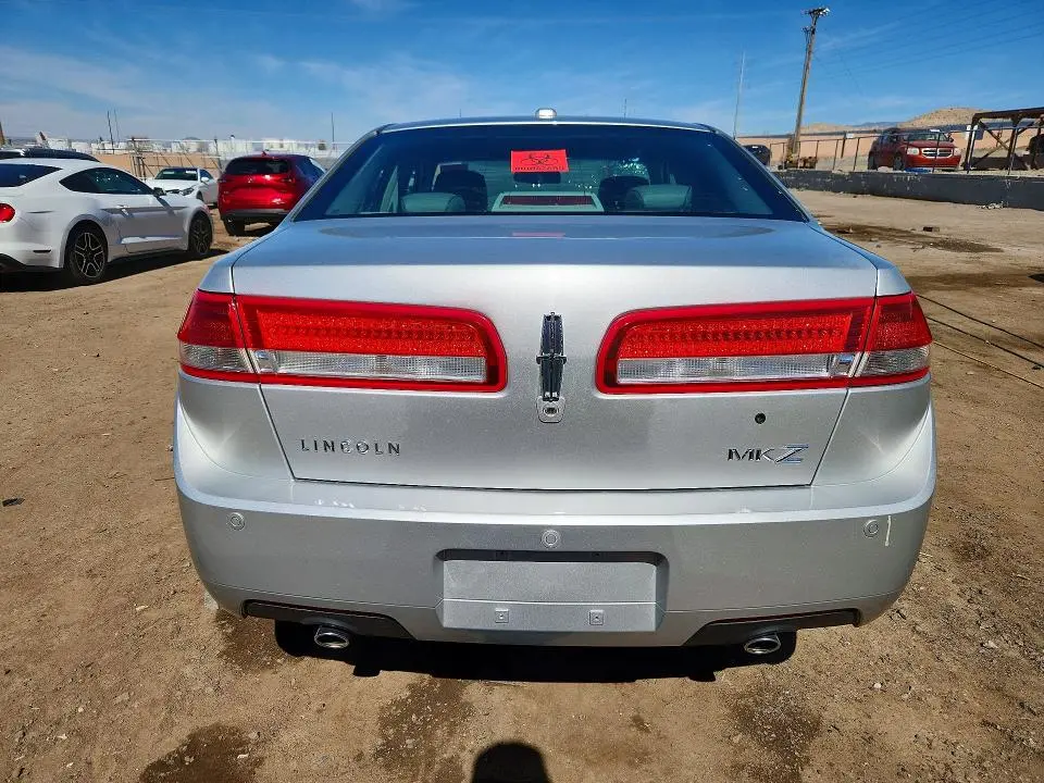 2010 LINCOLN MKZ   
