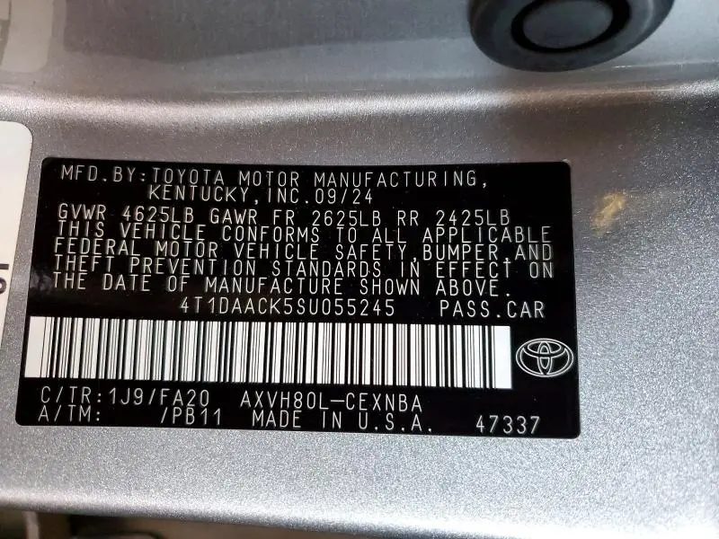 2025 TOYOTA CAMRY LE  