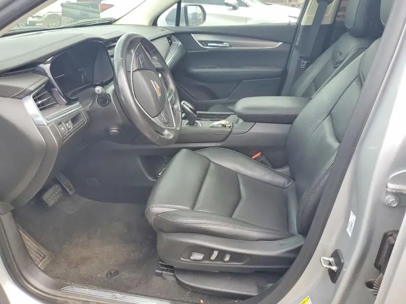 2019 CADILLAC XT5 LUXURY  