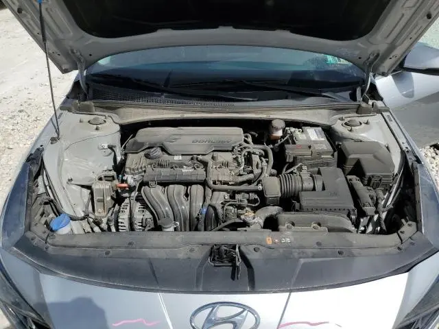 2021 HYUNDAI ELANTRA SEL  