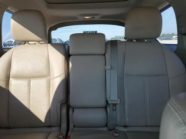 2013 NISSAN PATHFINDER S  