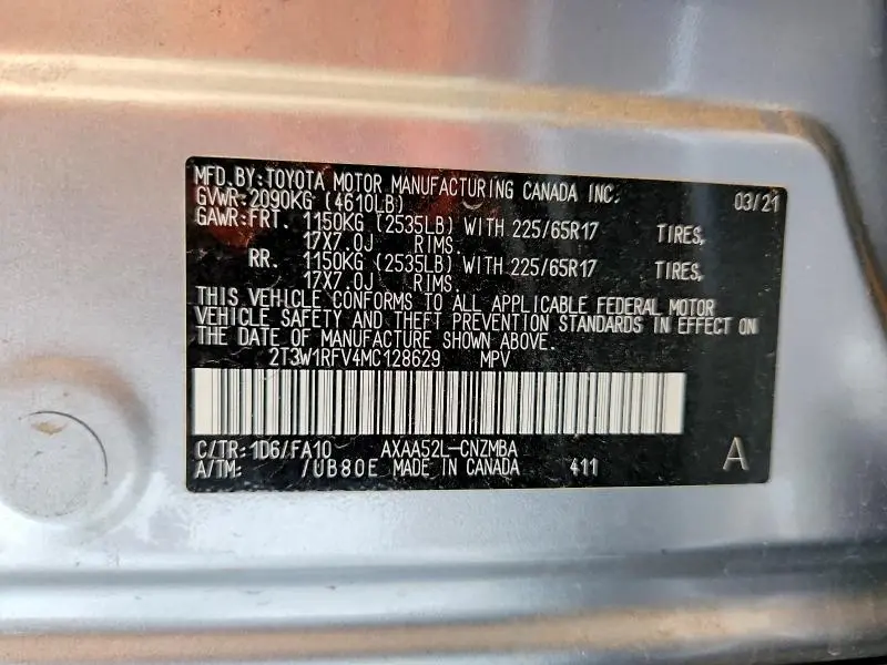 2021 TOYOTA RAV4 XLE  