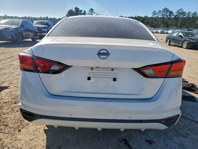 2023 NISSAN ALTIMA S  