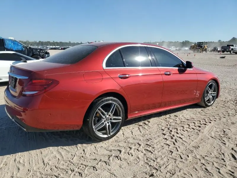 2019 MERCEDES-BENZ E 300  