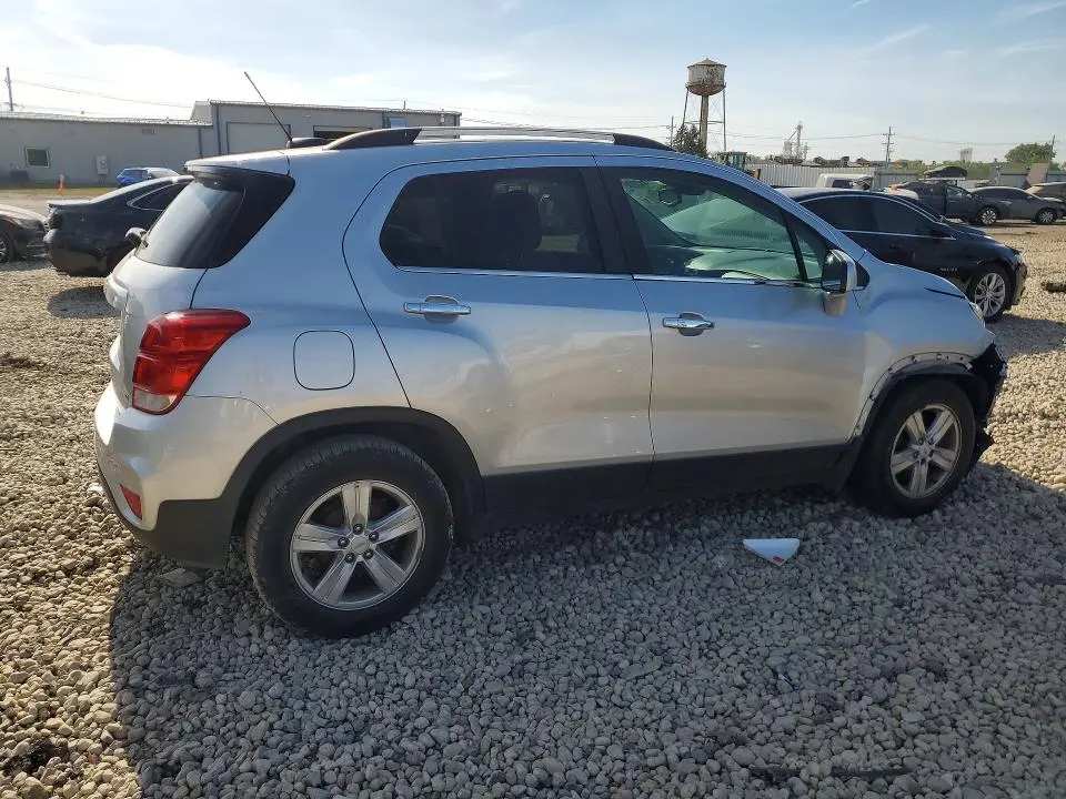 2017 CHEVROLET TRAX 1LT  