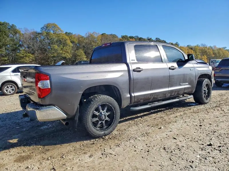 2016 TOYOTA TUNDRA CREWMAX SR5  