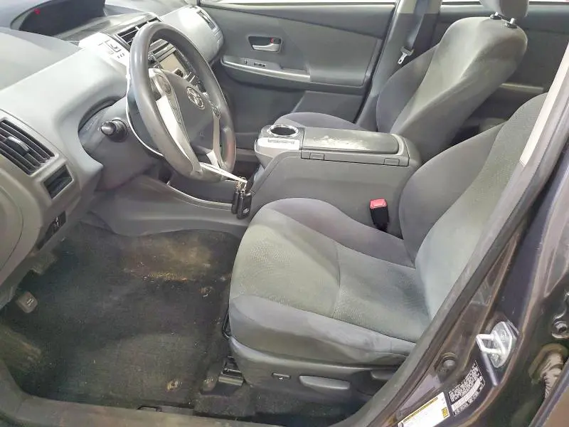 2012 TOYOTA PRIUS V TWO  