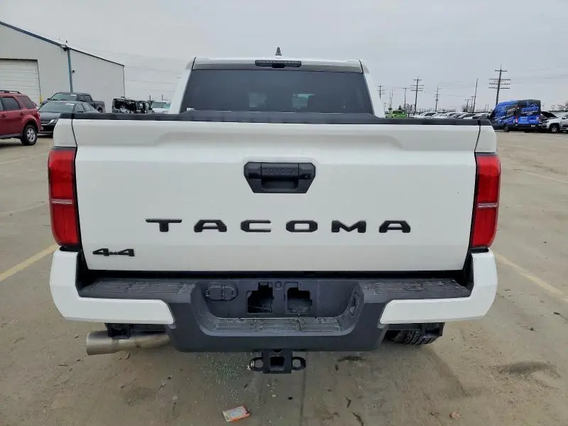 2025 TOYOTA TACOMA TRD SPORT  