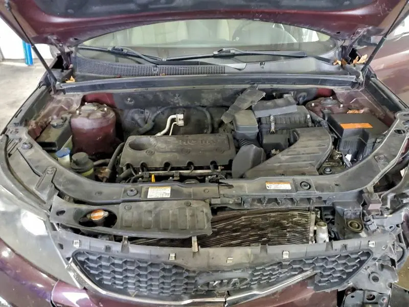 2011 KIA SORENTO BASE  