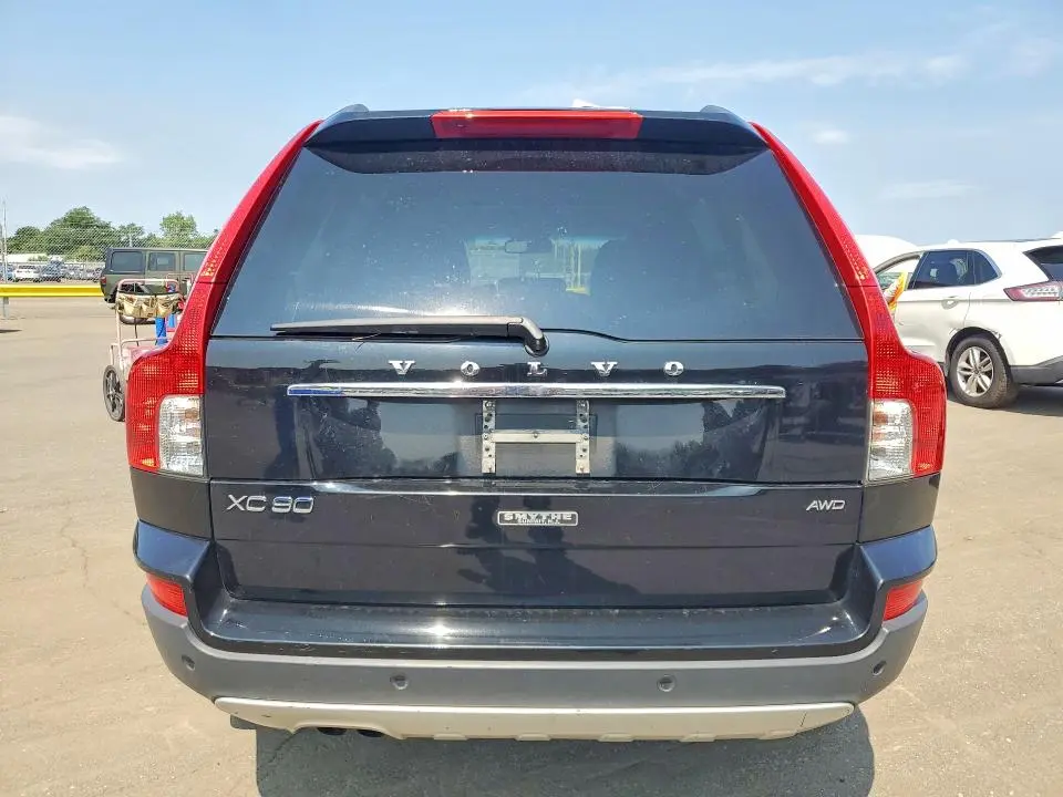 2011 VOLVO XC90 3.2  