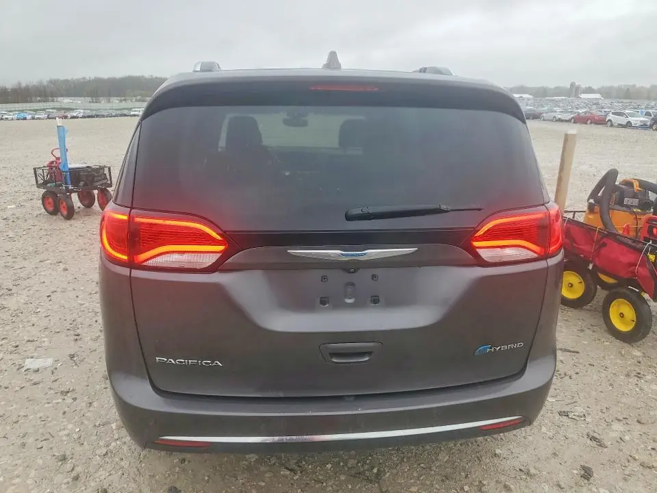 2018 CHRYSLER PACIFICA HYBRID TOURING L  