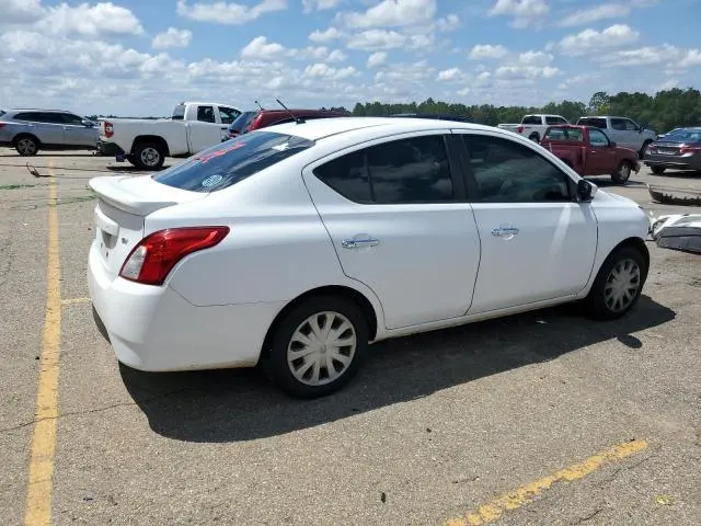 2018 NISSAN VERSA S  
