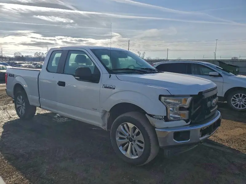 2016 FORD F150 SUPER CAB  