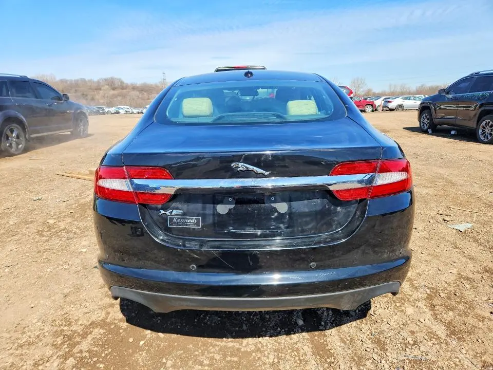 2012 JAGUAR XF   