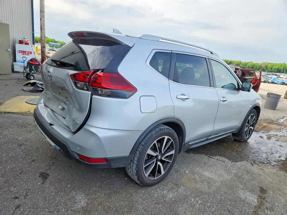 2019 NISSAN ROGUE SL  
