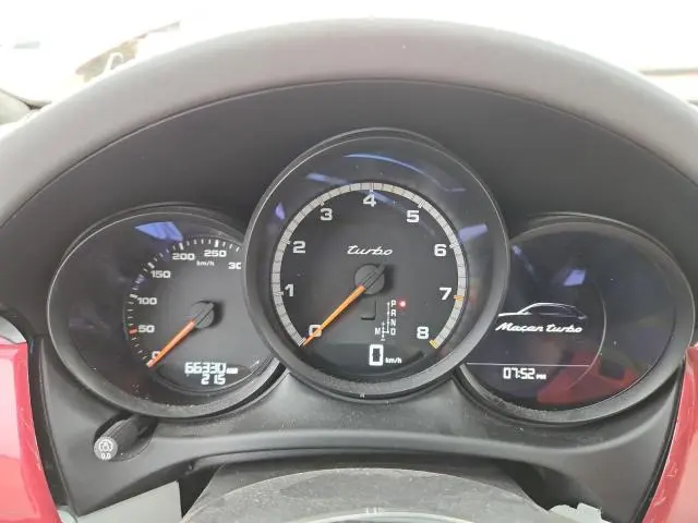 2016 PORSCHE MACAN TURBO  