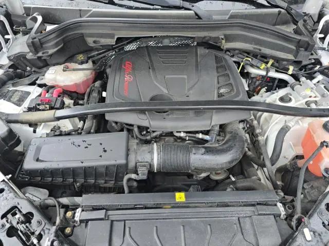 2019 ALFA ROMEO STELVIO   