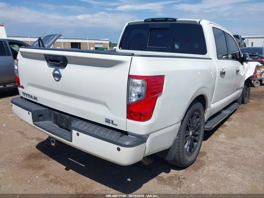 2018 NISSAN TITAN SL