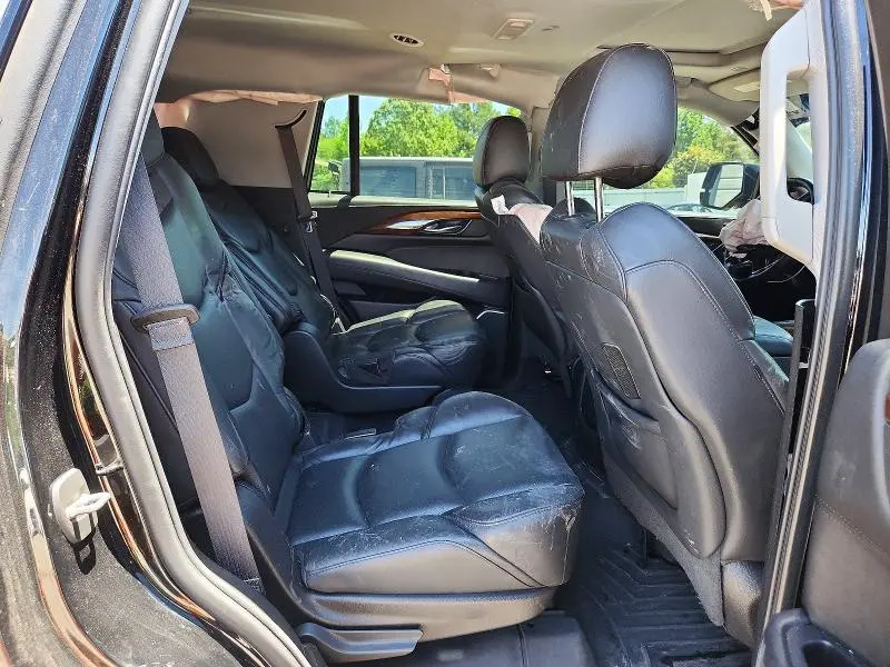2019 CADILLAC ESCALADE LUXURY  