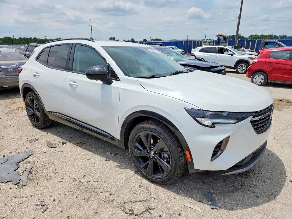 2022 BUICK ENVISION ESSENCE  