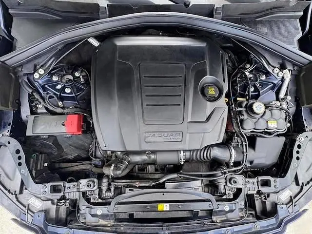 2020 JAGUAR F-PACE PREMIUM  