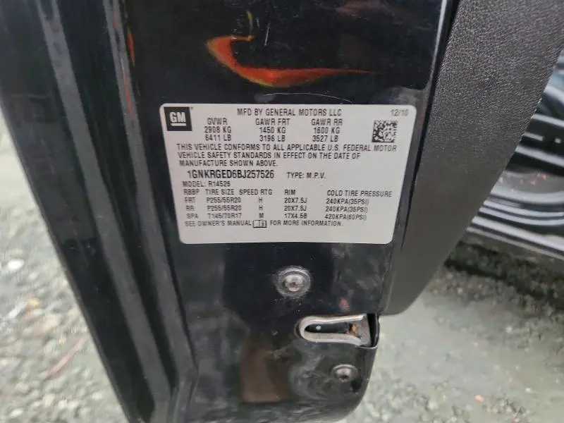 2011 CHEVROLET TRAVERSE LT  