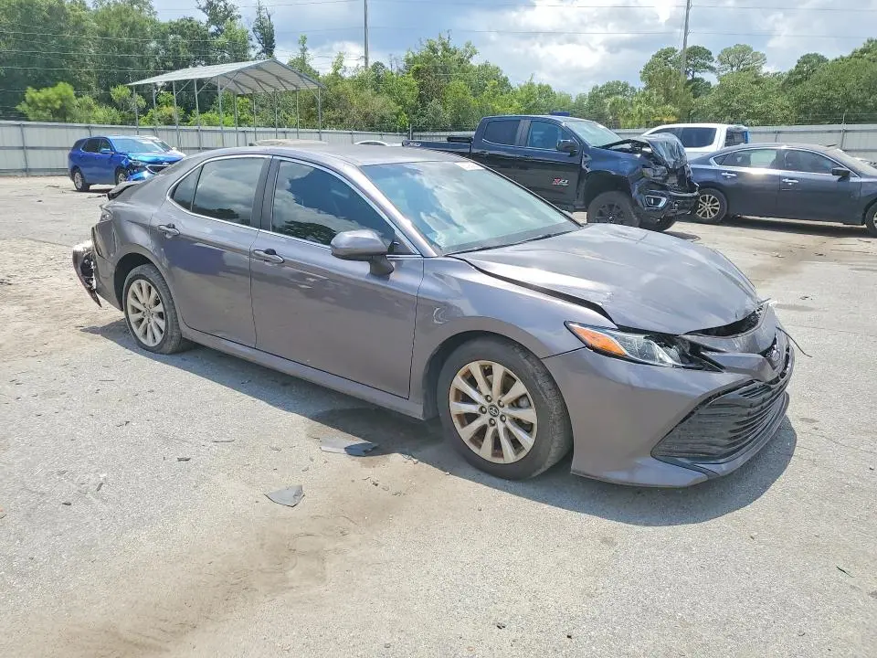 2019 TOYOTA CAMRY LE  