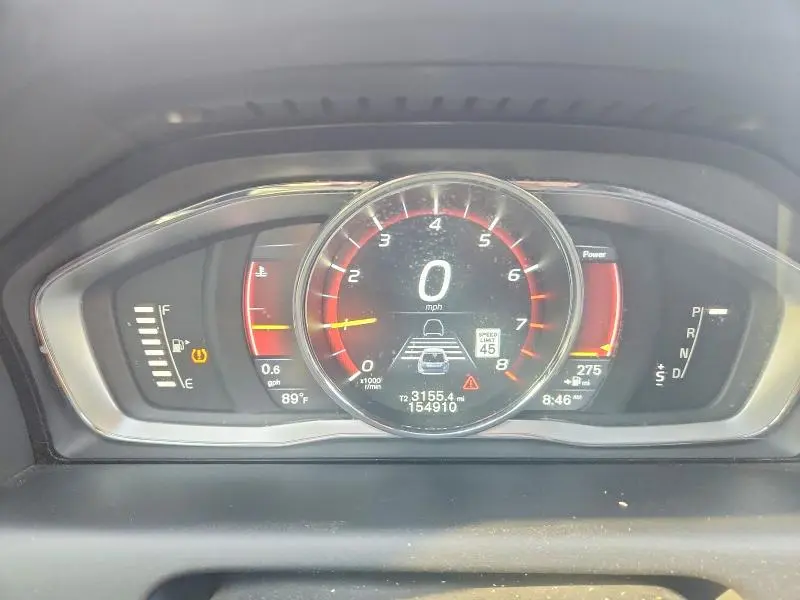 2015 VOLVO XC60 T5 PLATINUM  