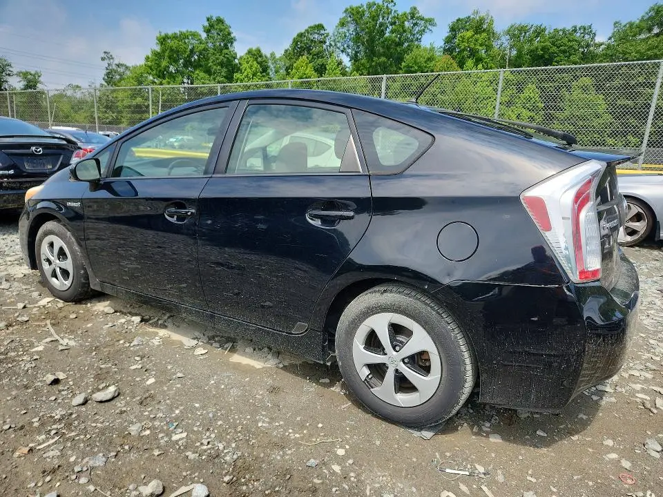2012 TOYOTA PRIUS TWO  