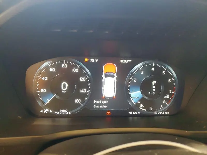 2016 VOLVO XC90 T6  