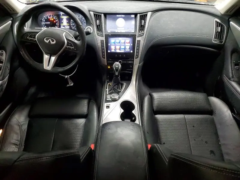 2019 INFINITI Q50 LUXE  