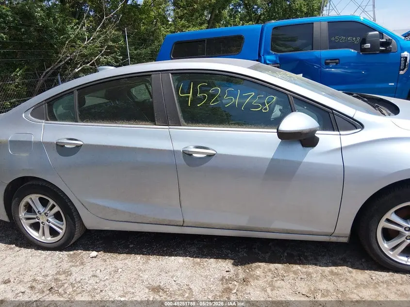 2017 CHEVROLET CRUZE LT AUTO