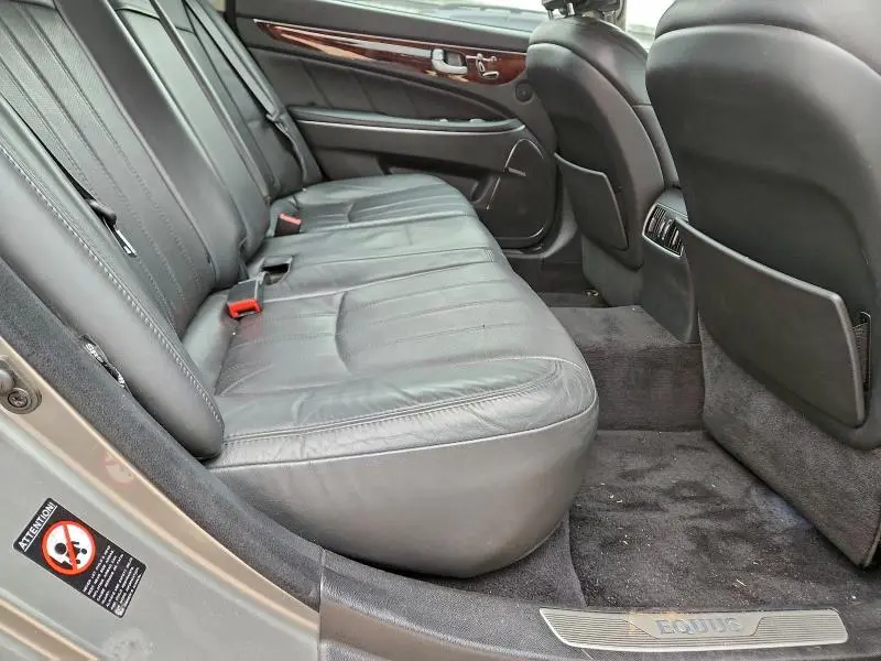 2013 HYUNDAI EQUUS SIGNATURE  