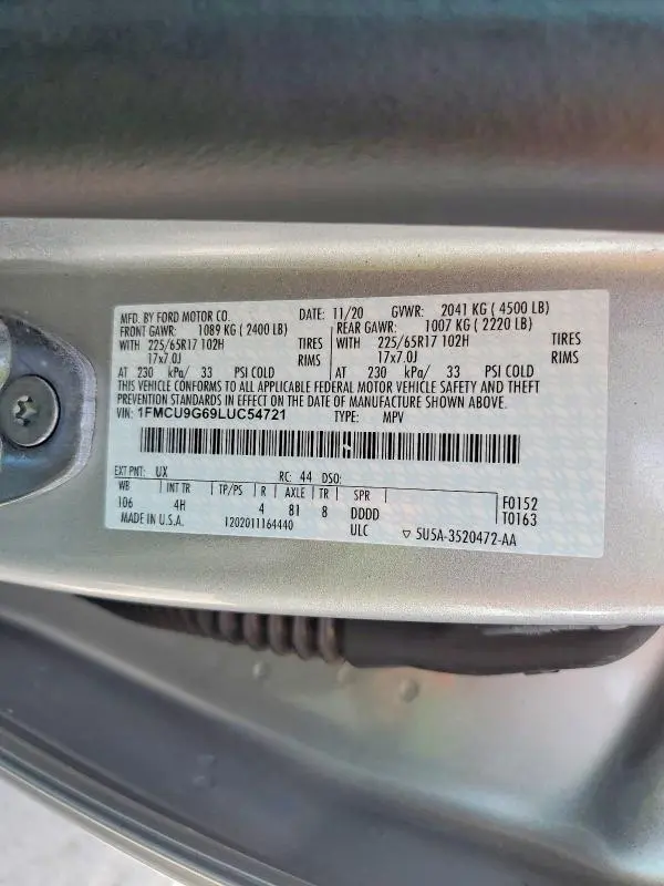 2020 FORD ESCAPE SE  