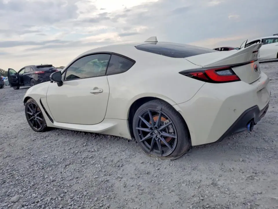 2023 TOYOTA GR 86 PREMIUM  