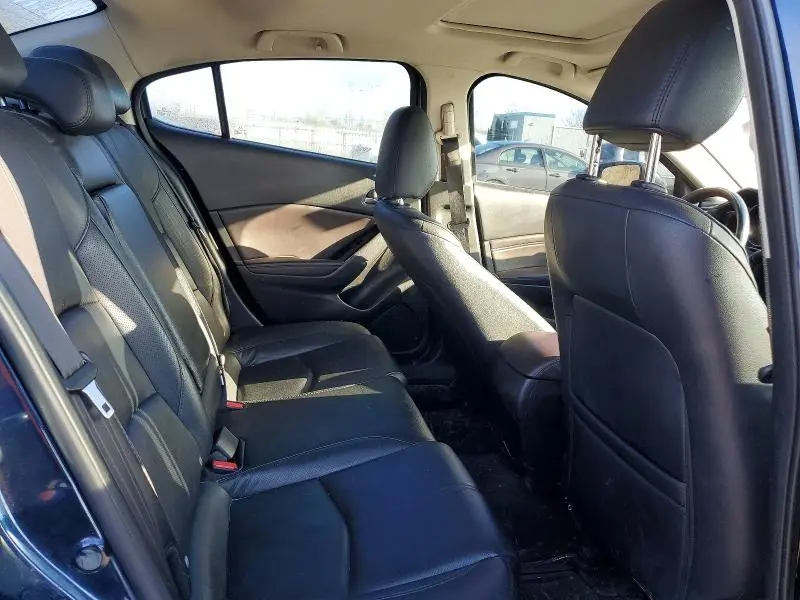 2018 MAZDA 3 GRAND TOURING  