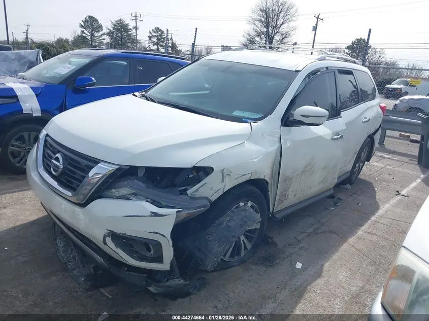 2017 NISSAN PATHFINDER SV
