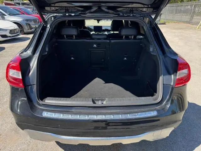 2018 MERCEDES-BENZ GLA 250  