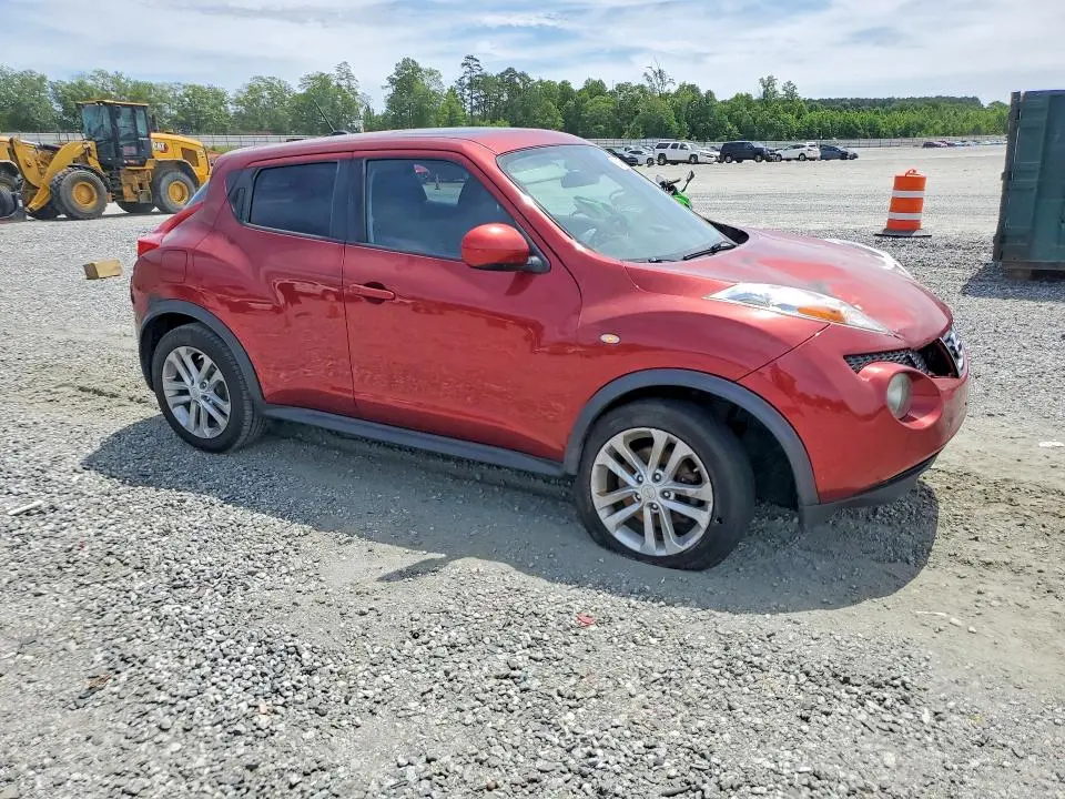 2011 NISSAN JUKE S  
