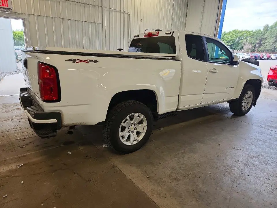 2022 CHEVROLET COLORADO LT  