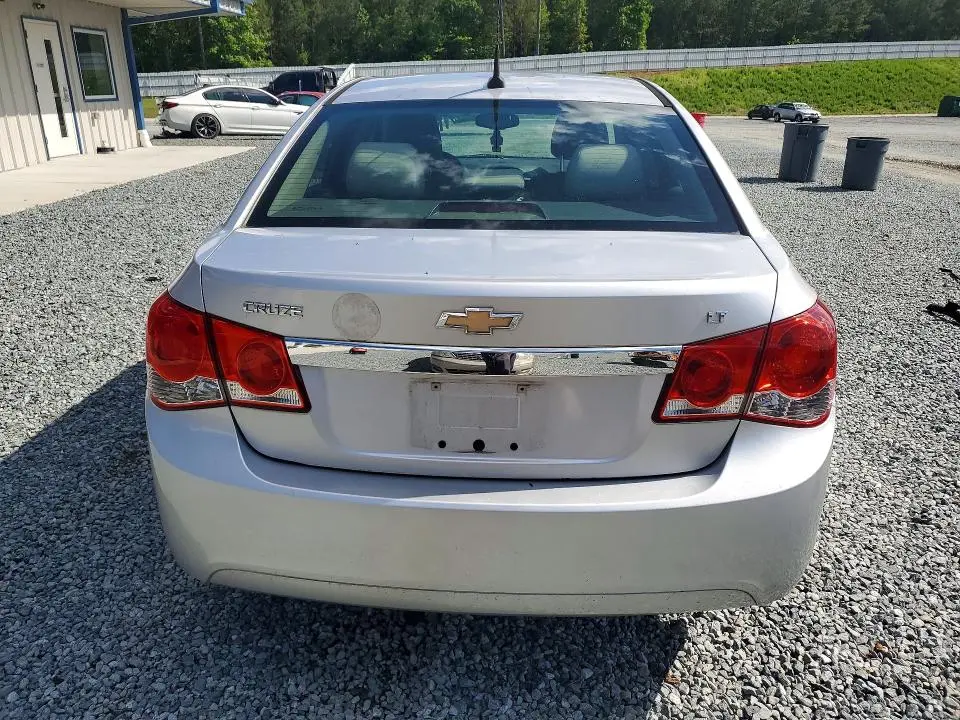 2011 CHEVROLET CRUZE LS   