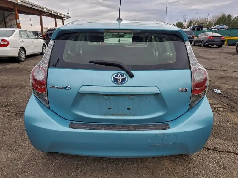 2014 TOYOTA PRIUS C   