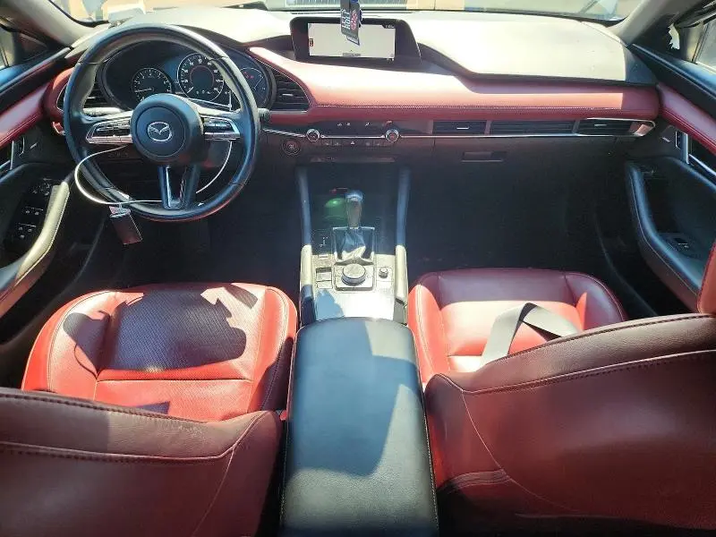 2019 MAZDA 3 PREMIUM  