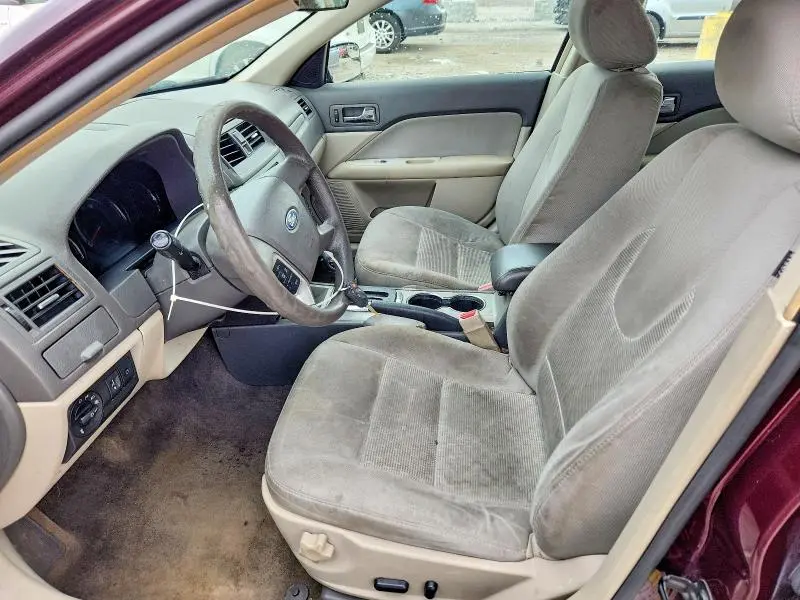 2011 FORD FUSION SE  