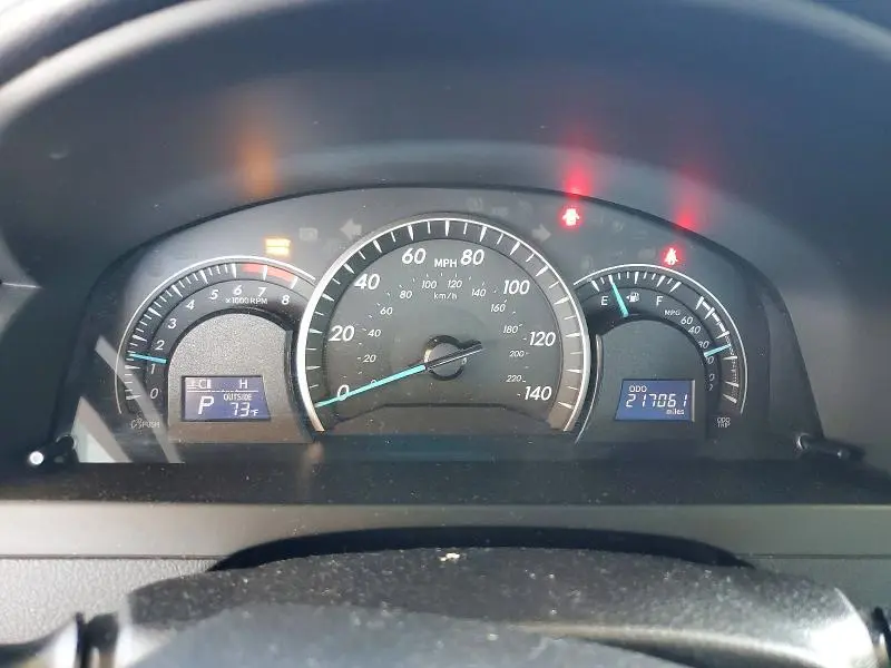 2012 TOYOTA CAMRY LE  